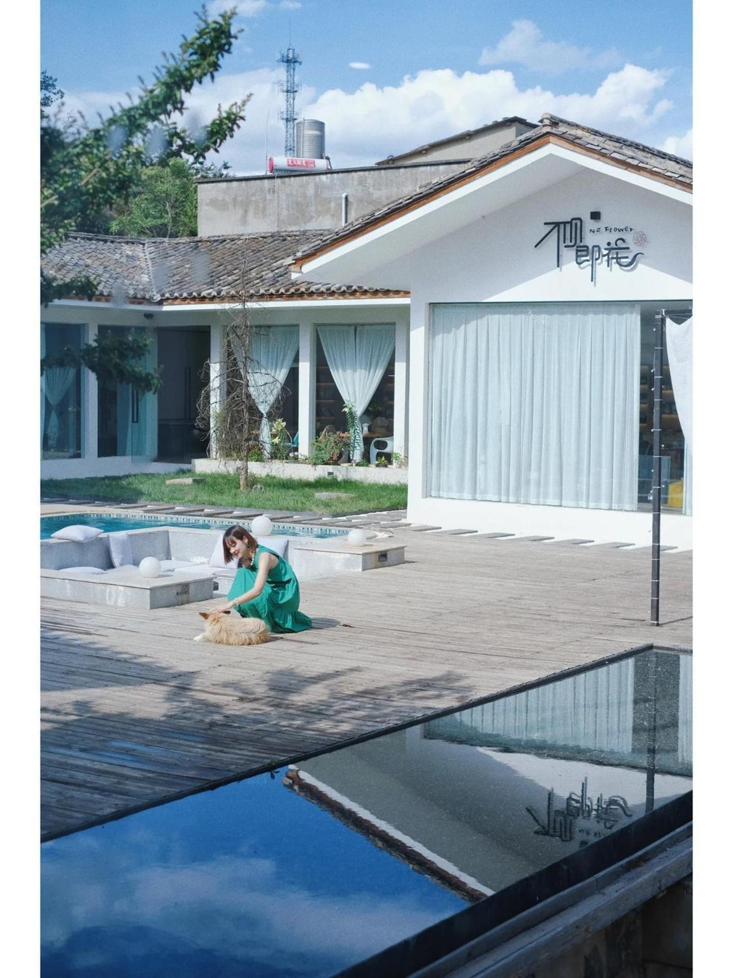 No Flowers Boutique Hostel Kunming Exterior photo
