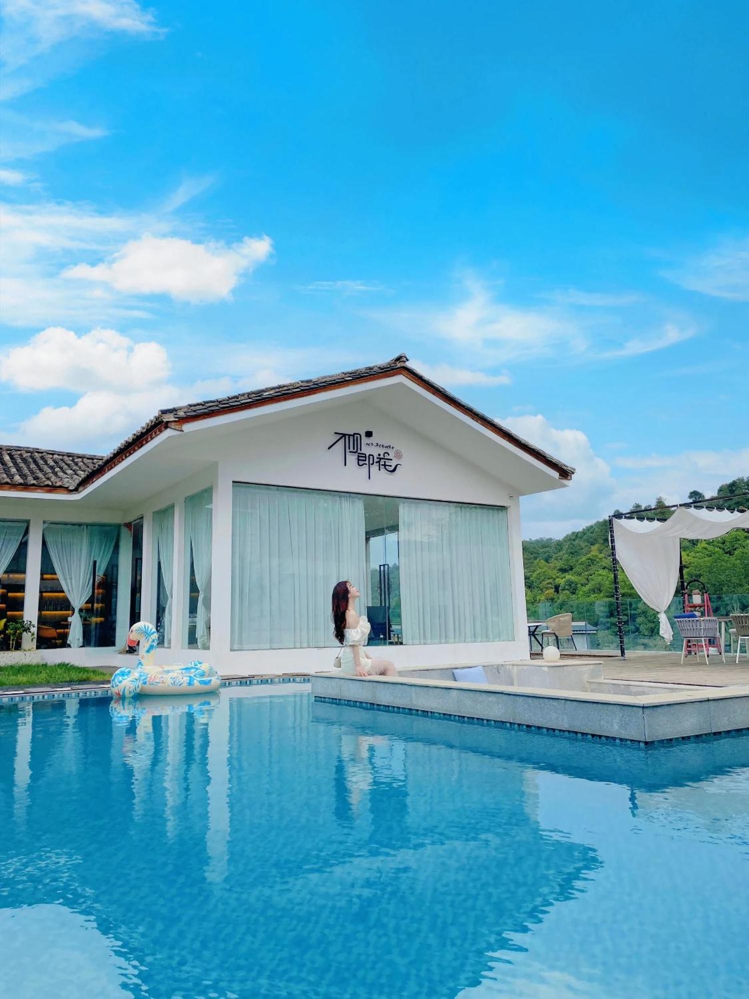 No Flowers Boutique Hostel Kunming Exterior photo